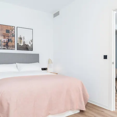 Limehome Valencia Carrer D'Antonio Ferrandis Exterior photo