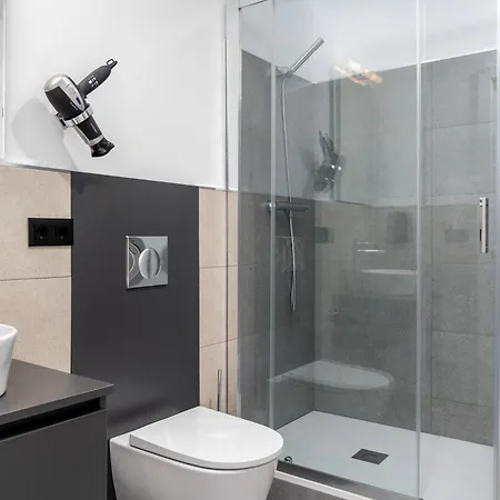 Limehome Valencia Carrer D'Antonio Ferrandis Exterior photo
