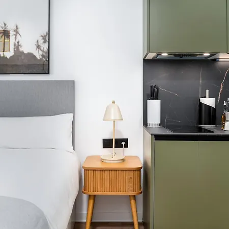 Limehome Valencia Carrer D'Antonio Ferrandis Exterior photo