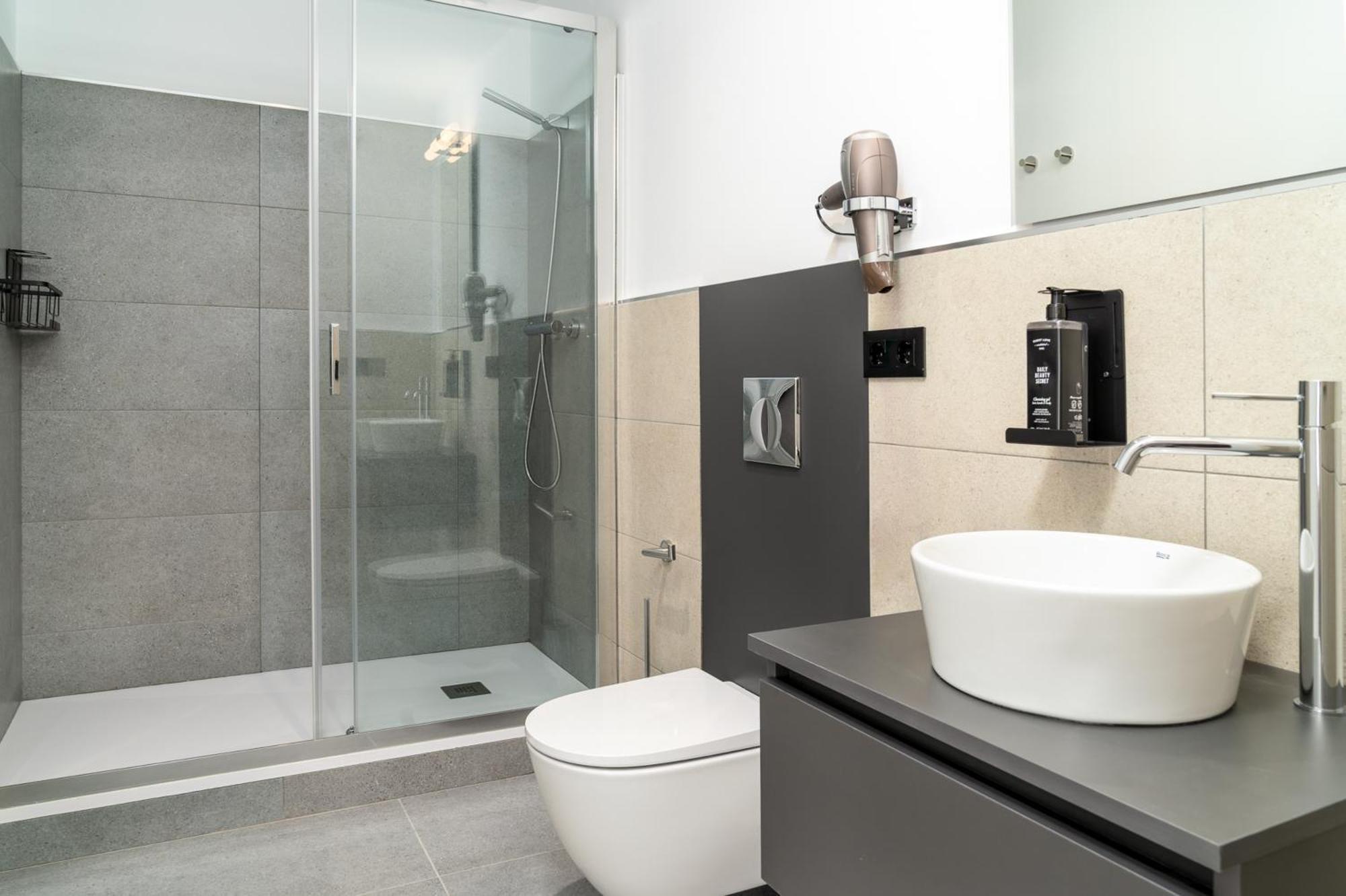 Apartament Limehome Carrer D'antonio Ferrandis Walencja