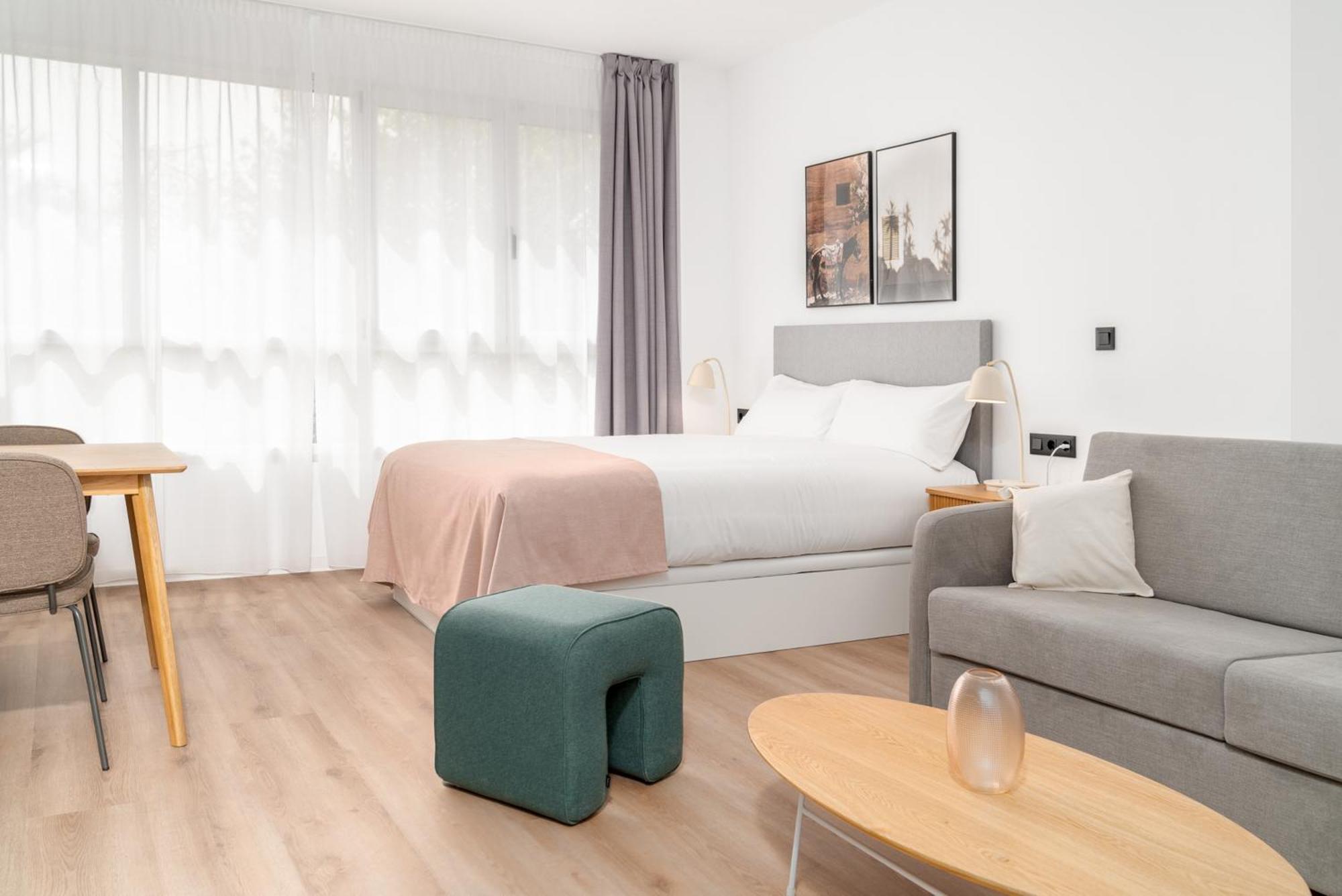Limehome Carrer D'antonio Ferrandis Walencja